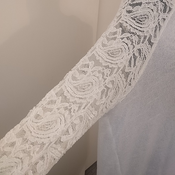 Sweater - Picture 4 of 7